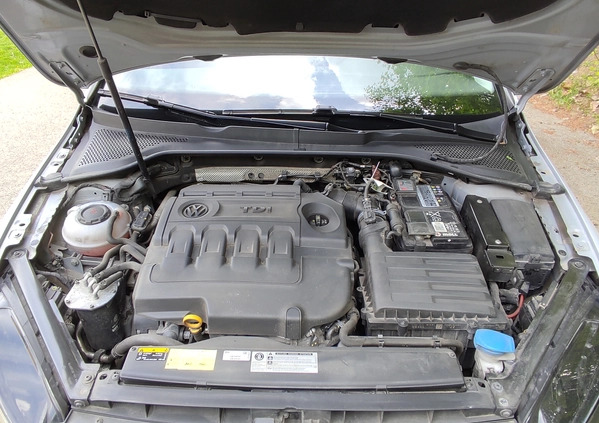 Volkswagen Golf cena 49990 przebieg: 153000, rok produkcji 2017 z Wolbrom małe 529